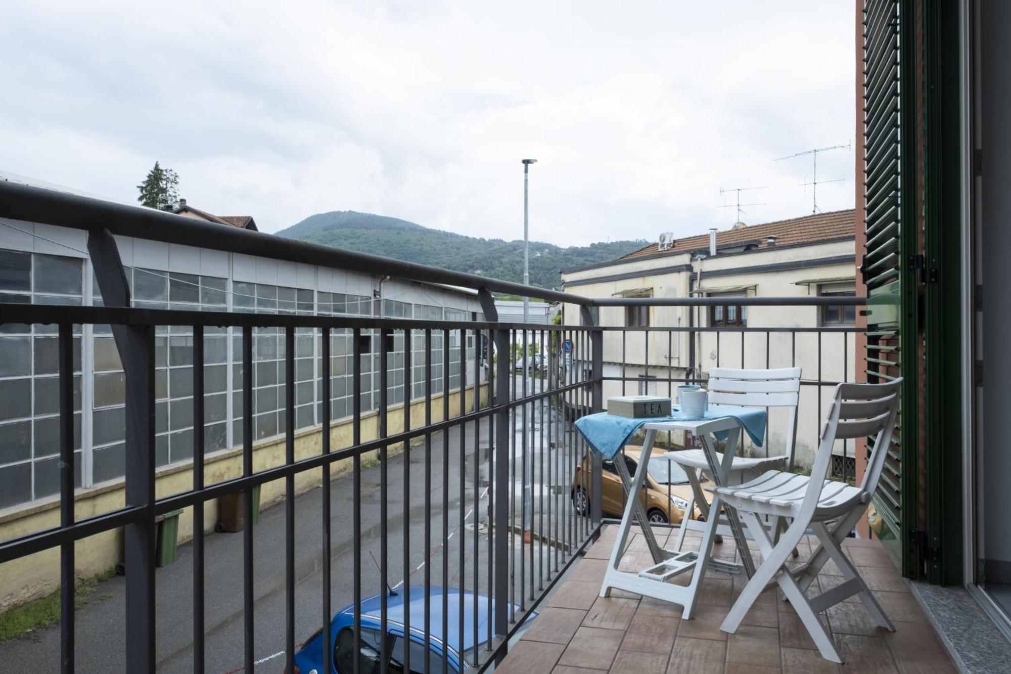 Appartamento Clalia Luino Esterno foto