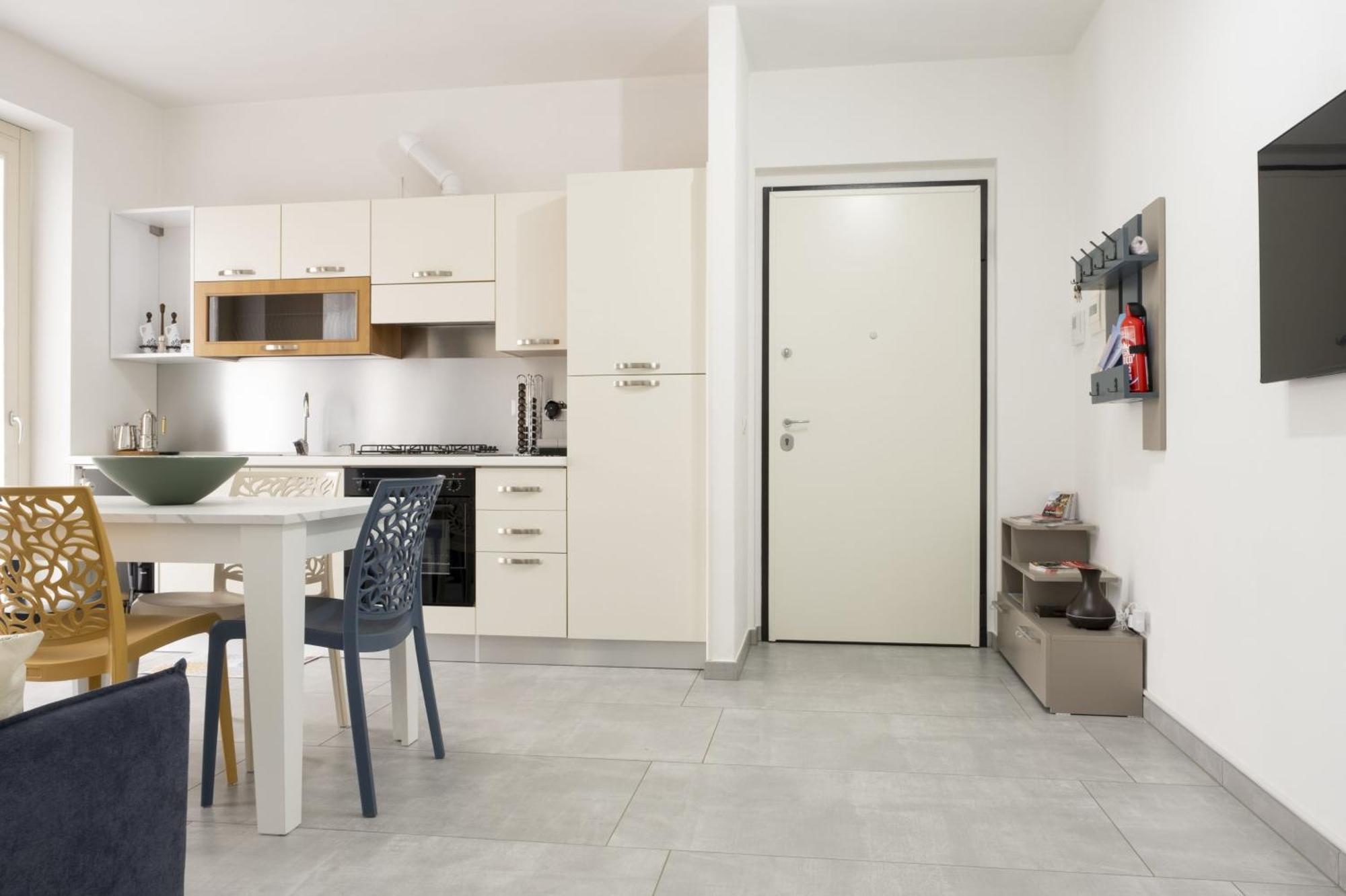 Appartamento Clalia Luino Esterno foto